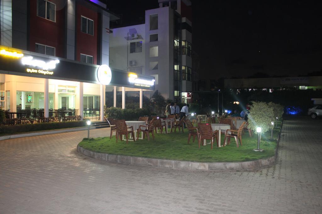Hotel Kalyani Mysore Exterior foto